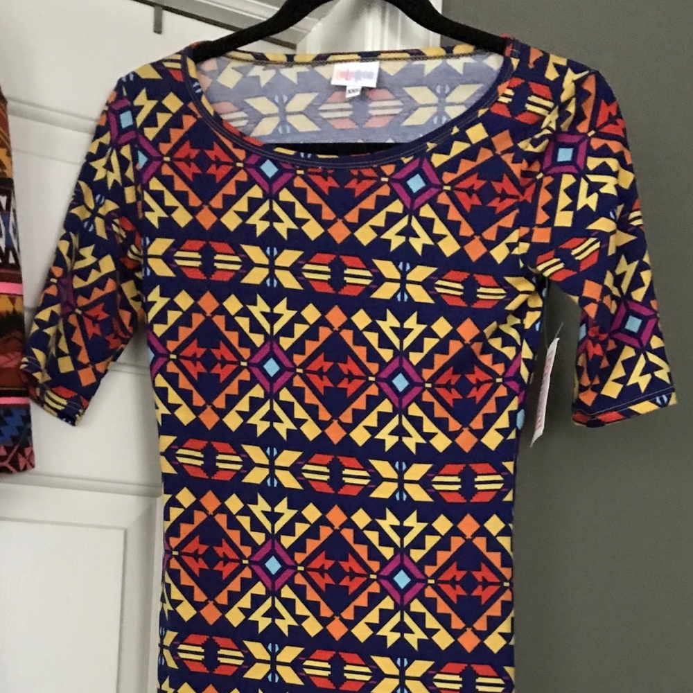 NWT XXS Lularoe Vintage Aztec Julia